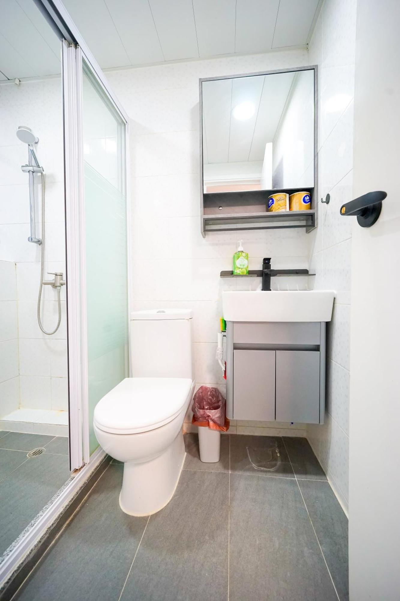 Student Accommodation - 292 Hennessy Road Hong Kong Exterior photo